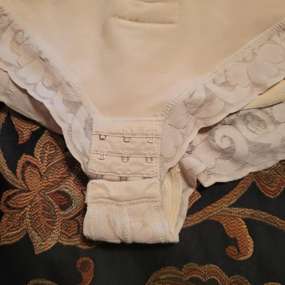 Faja - waist trainer, compression garment - Picture 3 of 5